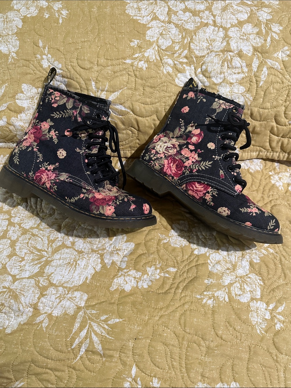 Floral Fabric Lace-Up Combat Boots - Black with Pink Rose Print. Size 5